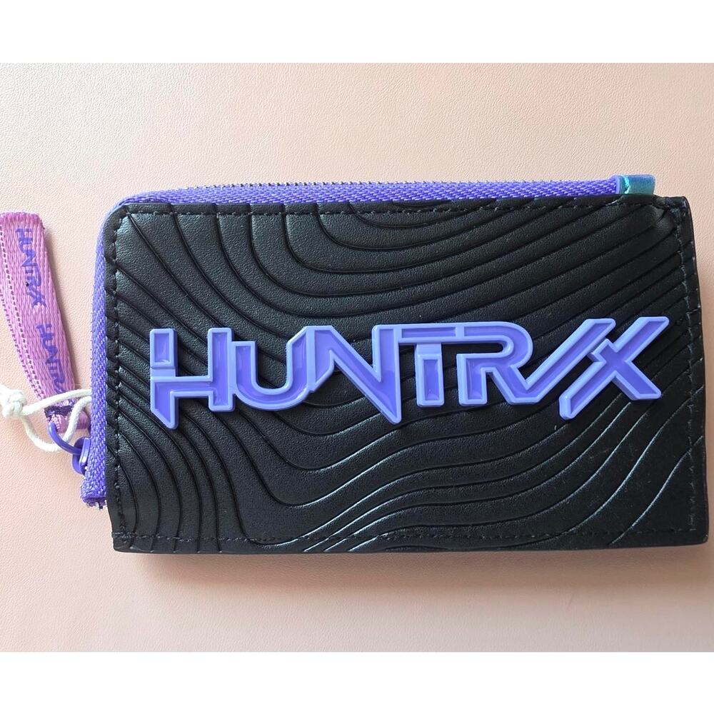 Loungefly KPop Demon Hunters HUNTR/X Wave Cardholder | NWT